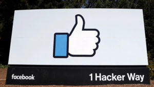 A sign leading to Facebook's company's headquarters in Menlo Park, Calif. | Photo: AP