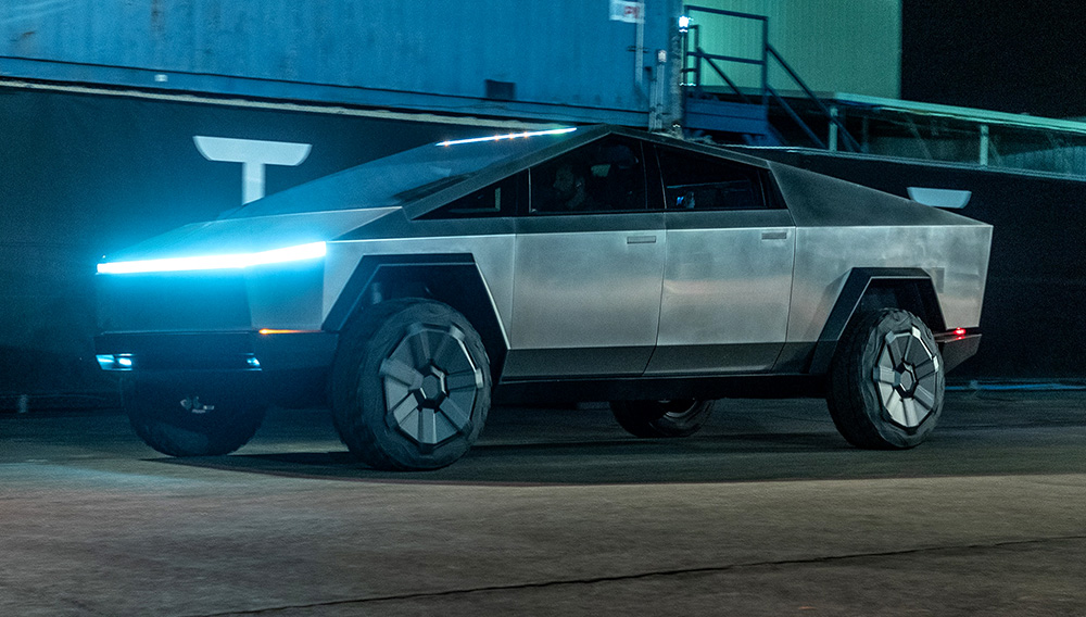 The Tesla Cybertruck Squats Like A Rally Truck - First Ride. Photo: William Walker