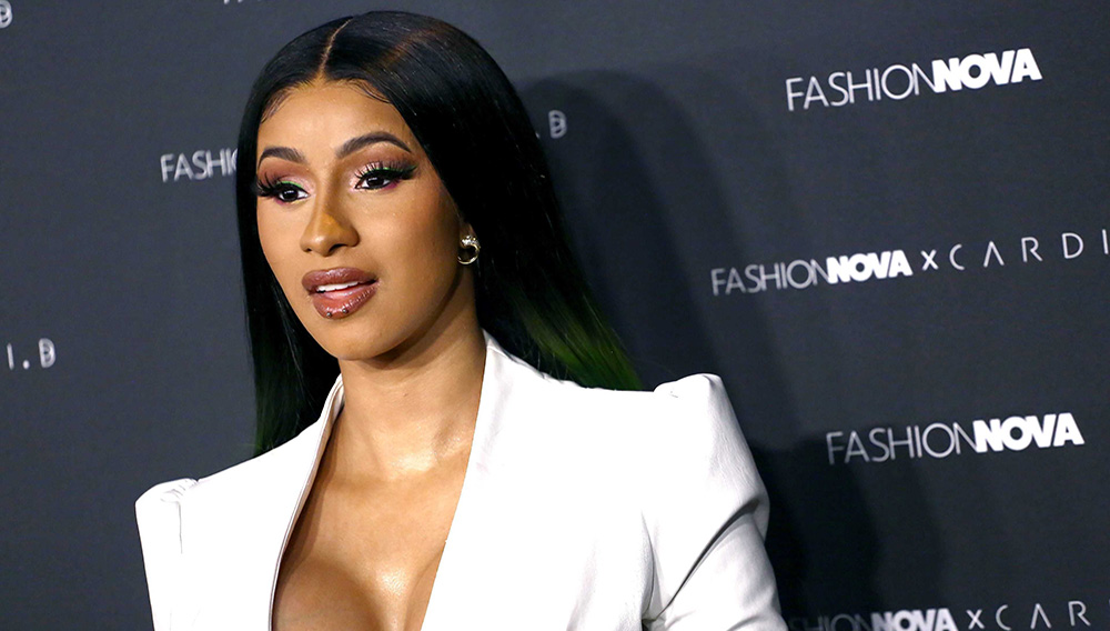 Cardi B says people should watch out for warning signs before leaving their kids alone with their boyfriends. | Tommaso Boddi, Getty Images For Fashion Nova