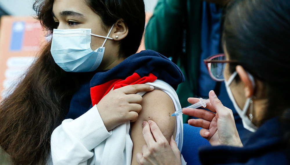 Vacunación escolar contra el Covid-19 en niños y niñas de 6 a 11 años. | Ministerio de Salud de Chile (Flickr)