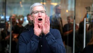 CHICAGO, IL - OCTOBER 20: Apple CEO Tim Cook greets guests at the grand opening of Apple's Chicago flagship store on Michigan Avenue October 20, 2017 in Chicago, Illinois. The glass-sided store sits on shore of the Chicago River in the city's downtown. (Photo by Scott Olson/Getty Images)