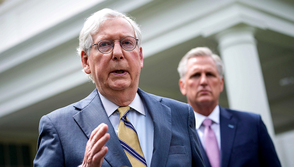 Senate Minority Leader Mitch McConnell (R-KY) and House Minority Leader Kevin McCarthy (R-CA) address reporters outside the White House. | PHOTO: Drew Angerer/Getty Images