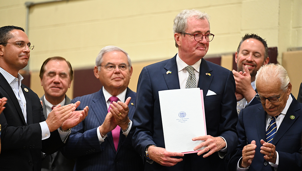 Governor Murphy made an announcement on congestion pricing and signed legislation concerning the tax treatment of individual's income earned outside state of residence in Fort Lee. (Jake Hirsch/NJ Governor's Office)