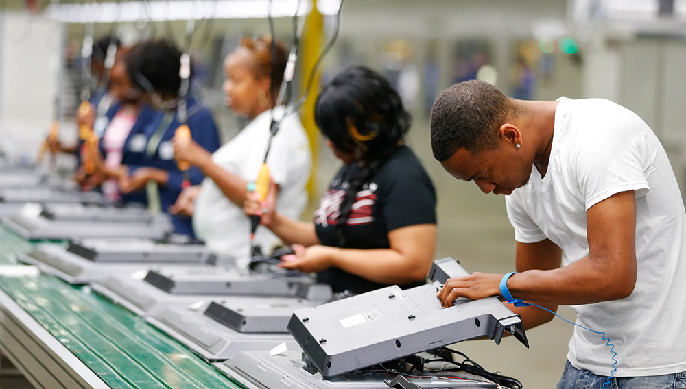 PHOTO: CHRIS KEANE / Reuters.