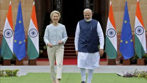 European Commission President Ursula von der Leyen and India's Prime Minister Narendra Modi arrive for a photo opportunity ahead of their meeting at the Hyderabad House in New Delhi, India, February 28, 2025. REUTERS/Altaf Hussain.
