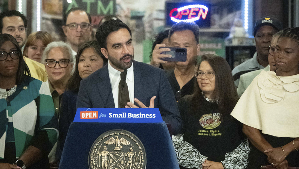 Zohran Kwame Mamdani announces "OPEN for Small Business" at La Bodega in the Bronx on Monday, July 20, 2026. Michael Appleton/Mayoral Photography Office.